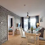 Oliwka Z Prywatnym Miejscem Postojowym Apartamento