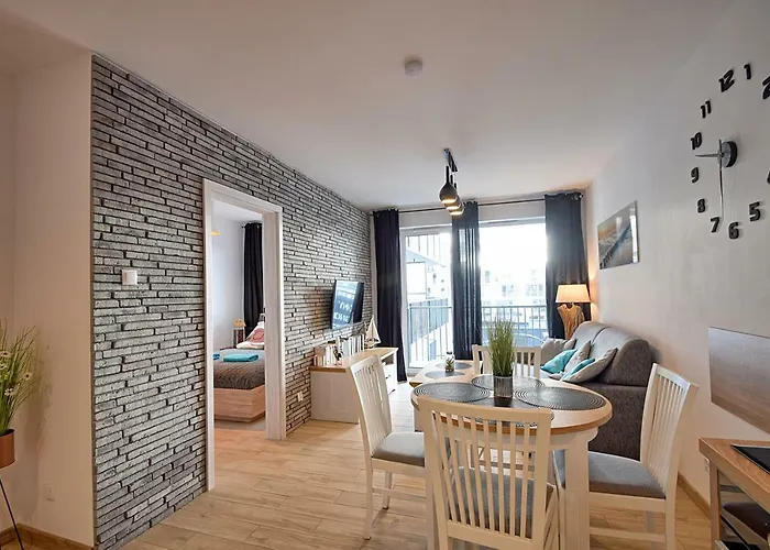 Oliwka Z Prywatnym Miejscem Postojowym Apartmán