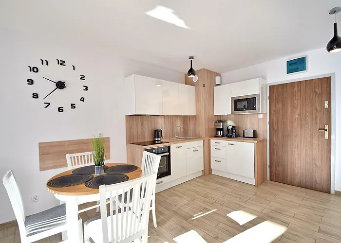 Oliwka Z Prywatnym Miejscem Postojowym * Kolobřeh